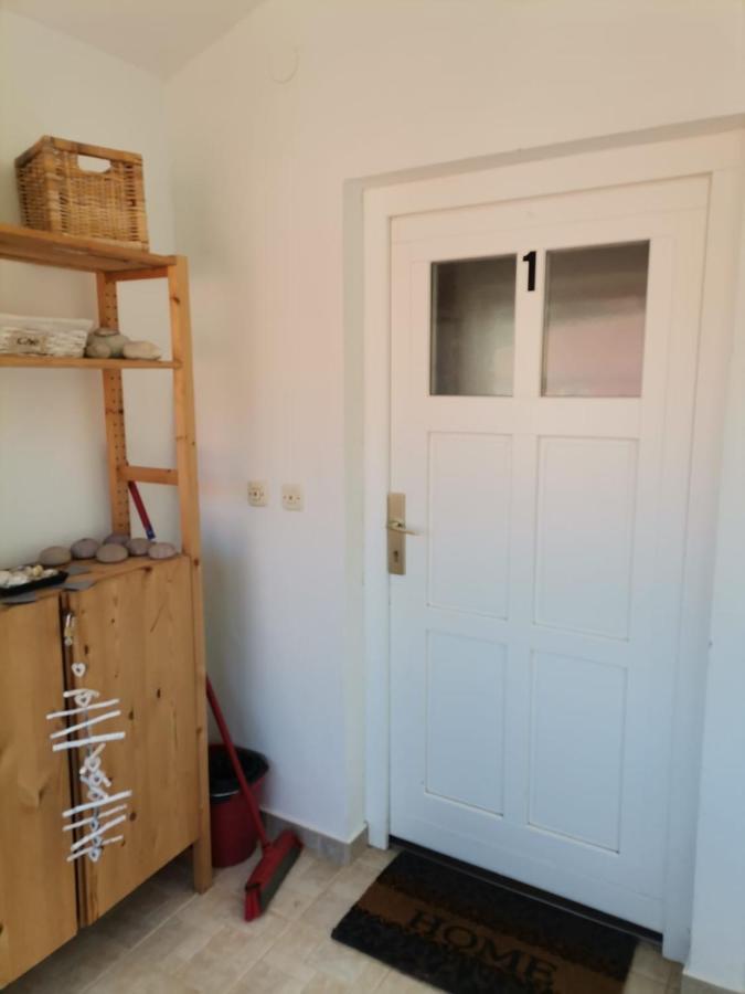 Sunny Blue Apartament Nerezine Extérieur photo